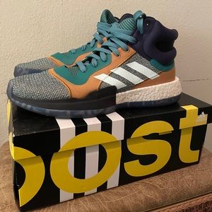 Adidas Marquee Boost basketball shoes Size 12